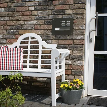 Zimmer Mit Gartenblick Köln Exterior foto